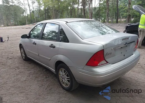 2000 Ford Focus Zts из США, поврежденный, VIN 1FAHP3838YW340574